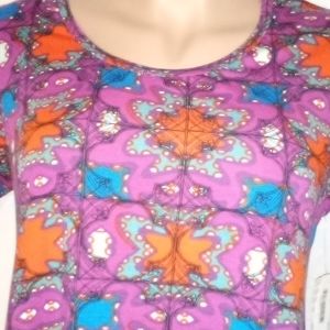 A short sleeved knit women's shirt